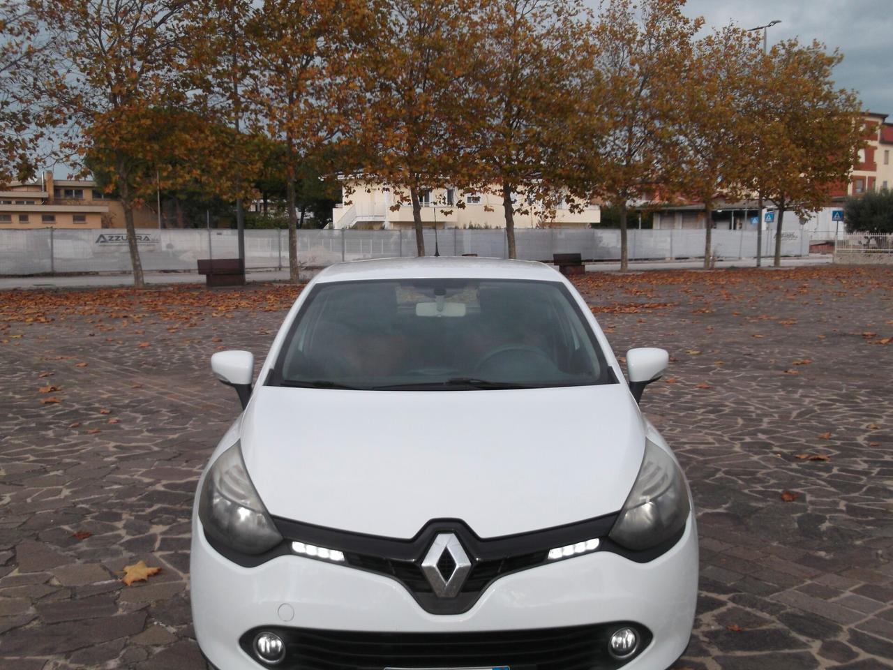 Renault Clio 1.5 dCi Live Neopatentati 2015