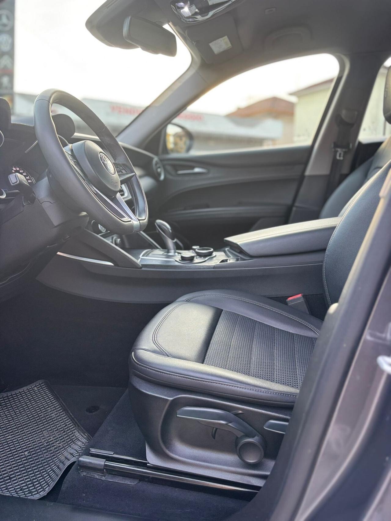 Alfa Romeo Stelvio 2.2JTDM 210 CV Q4 B-Tech LUSSO