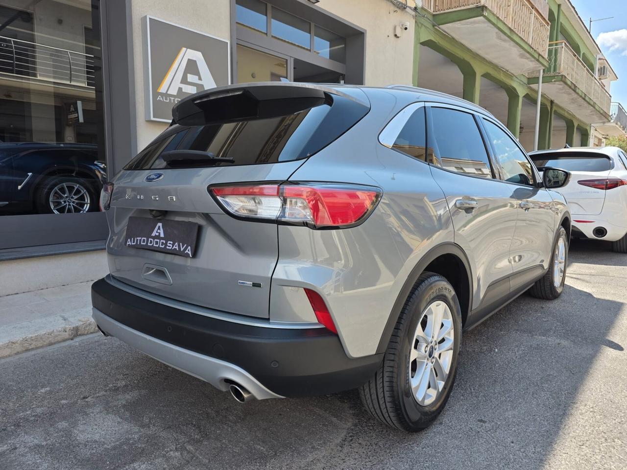 Ford Kuga 2.0 EcoBlue Hybrid 150 CV 2WD Titanium Business / cambio manuale