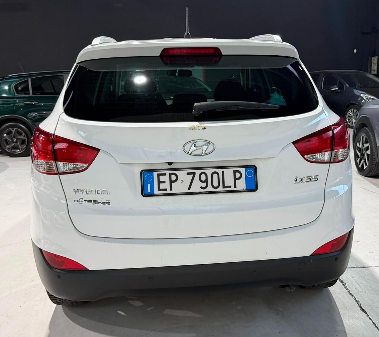 Hyundai iX35 Benzina Neopatentati Navigatore Retrocamera