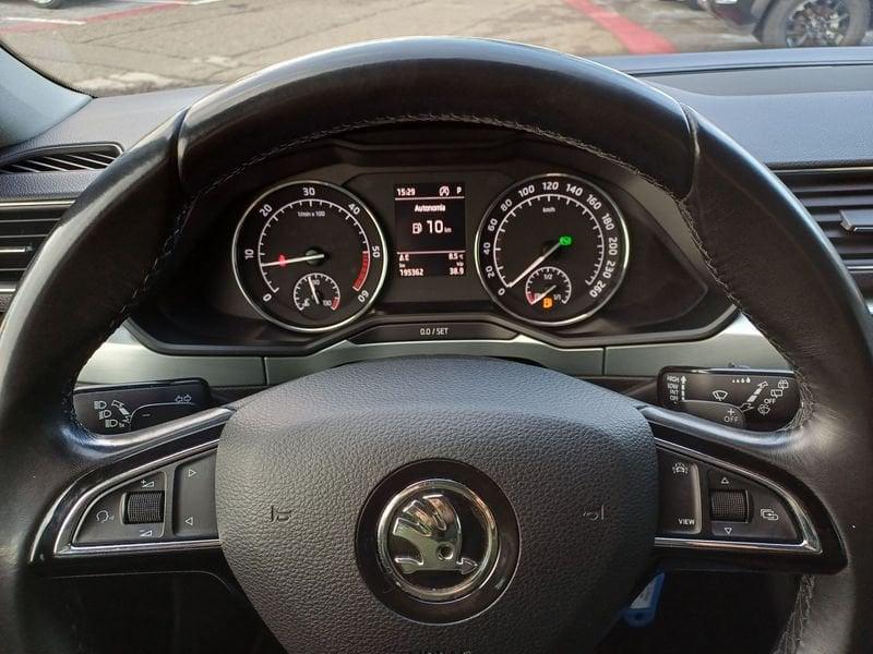 Škoda Superb 2.0 TDI SCR 110KW STYLE DSG GARANZIA - IVA ESPOSTA