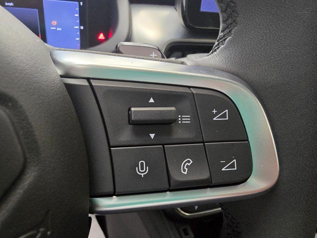 Jeep Avenger 1.2 Turbo 100 CV e-Hybrid Summit