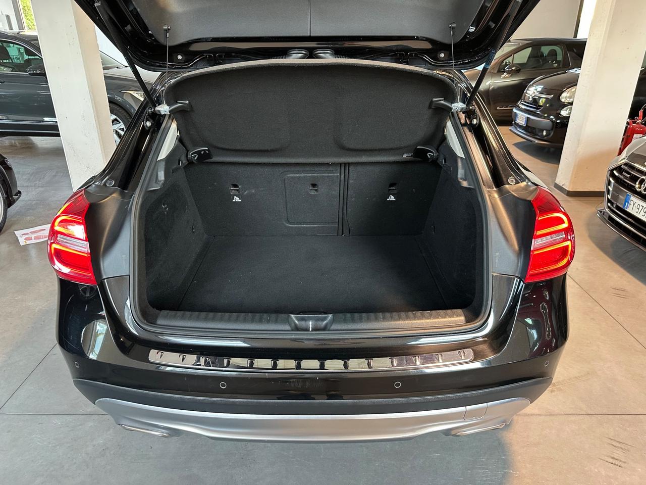 Mercedes-benz CLA 200 CLA 200 CDI Automatic Premium