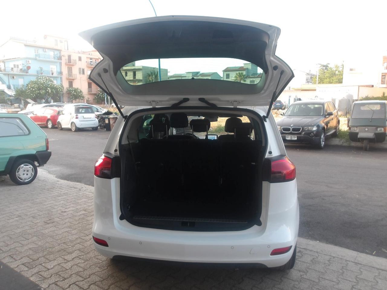 Opel Zafira Tourer 2.0 cdti Cosmo 130cv