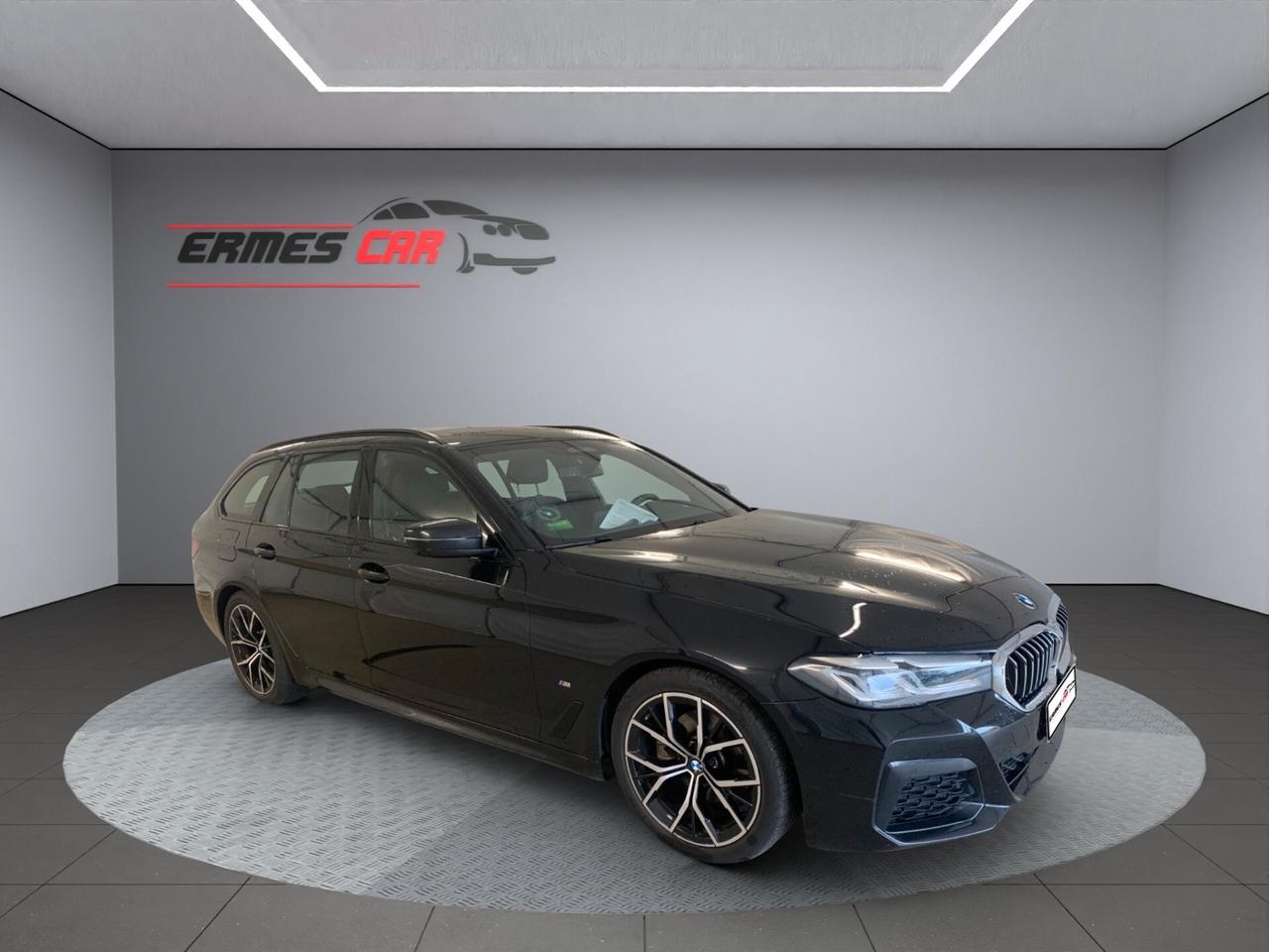 BMW 520d Touring M SPORT-PANO-PELLE-19"-ACC