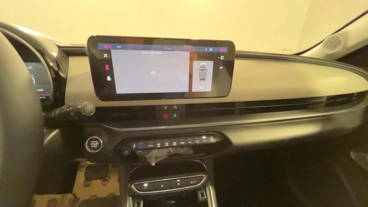 Fiat 600 Hybrid 110 CV DCT MHEV La Prima