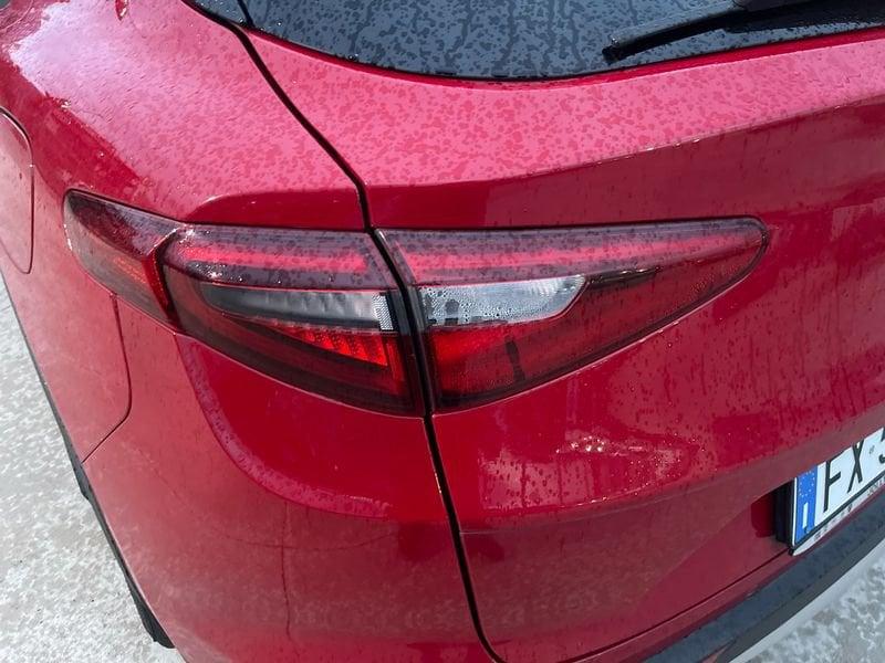 Alfa Romeo Stelvio 2.2 t Sport Tech rwd 160cv auto