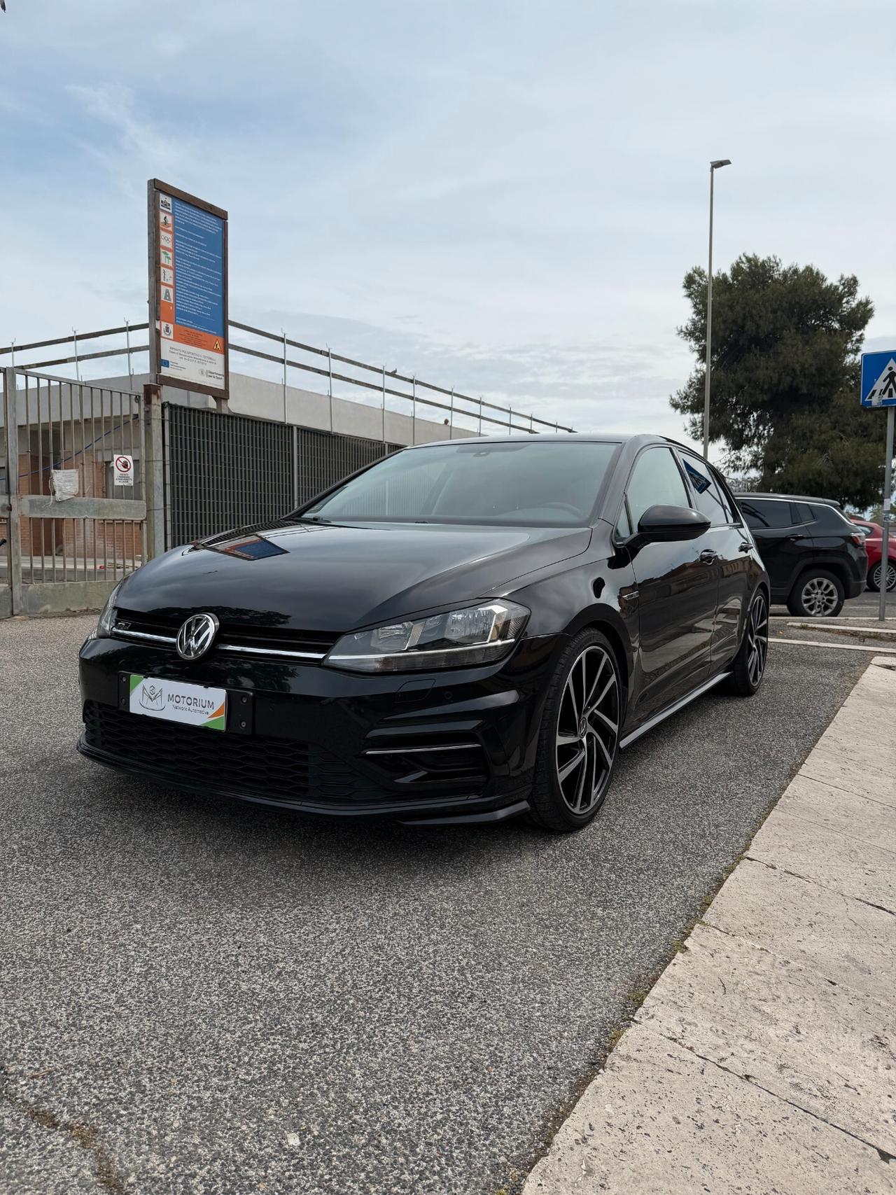 Volkswagen Golf 1.6 TDI 115 CV 5p. Business BlueMotion Technology