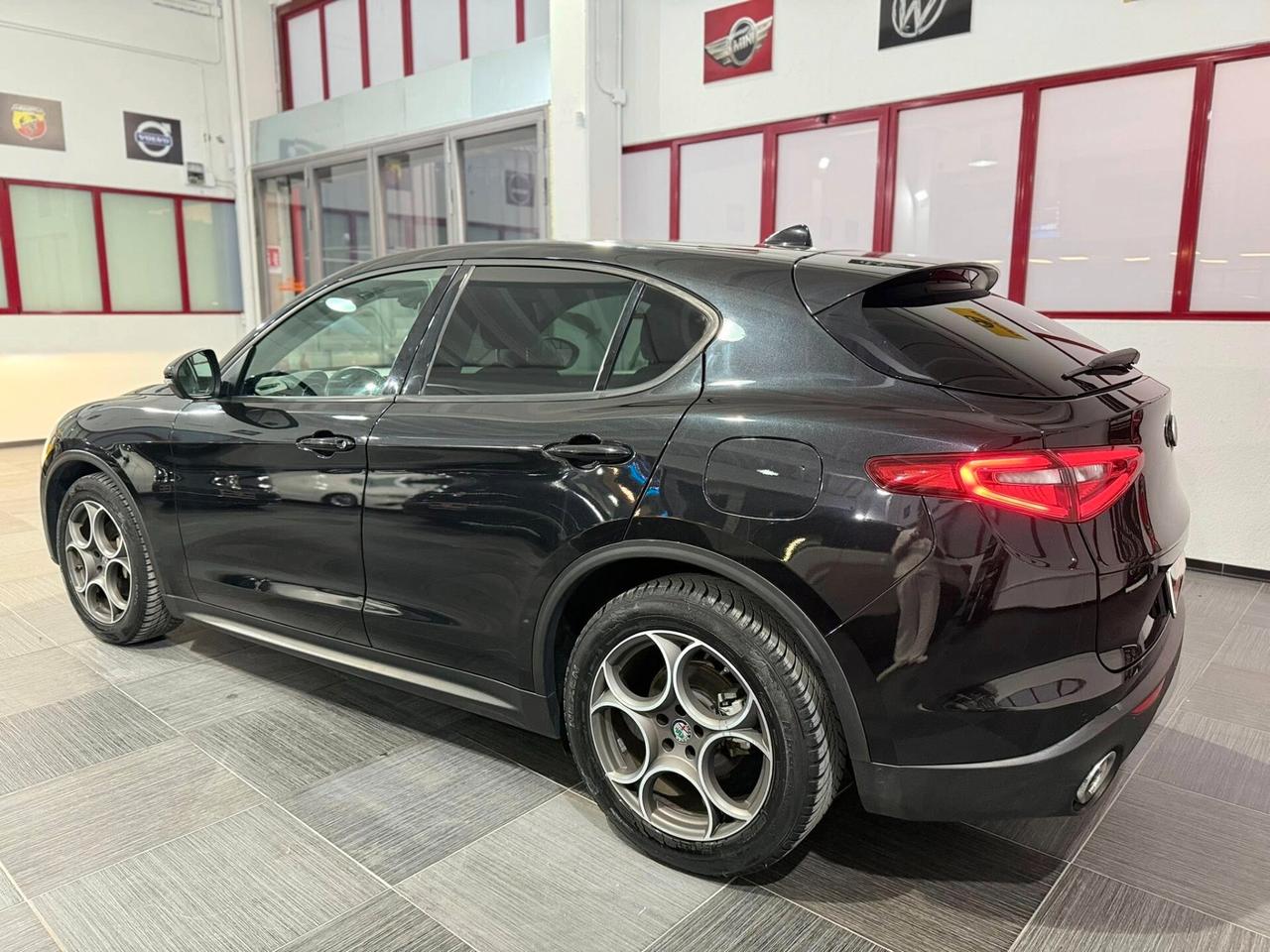 STELVIO 2.2 TD 160 CV AT8 RWD BUSINESS