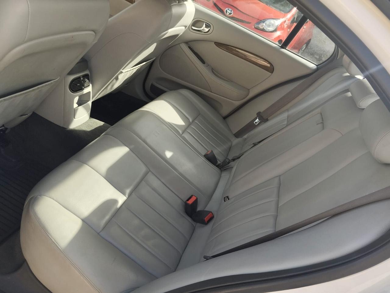 Jaguar S-Type (X202) 4.2 V8 32V cat