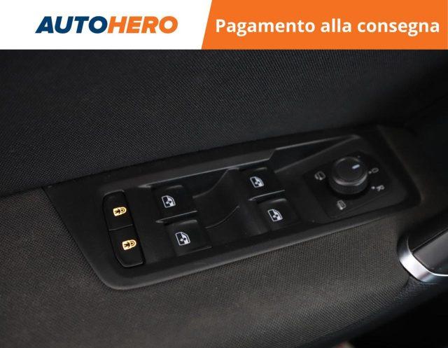 VOLKSWAGEN Touran 2.0 TDI 150 CV SCR DSG Business BlueMotion Technol