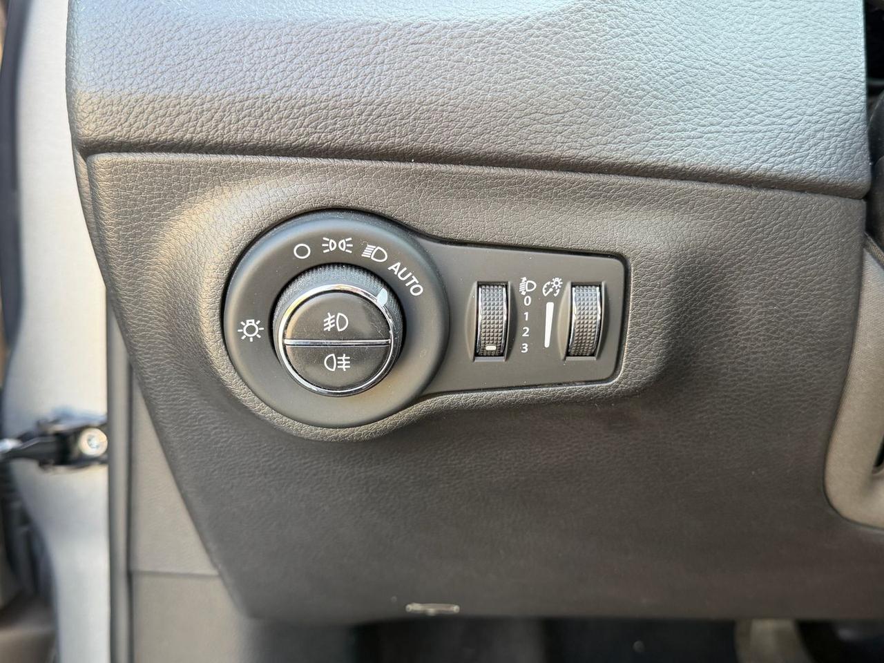 Jeep Compass Limited #50705