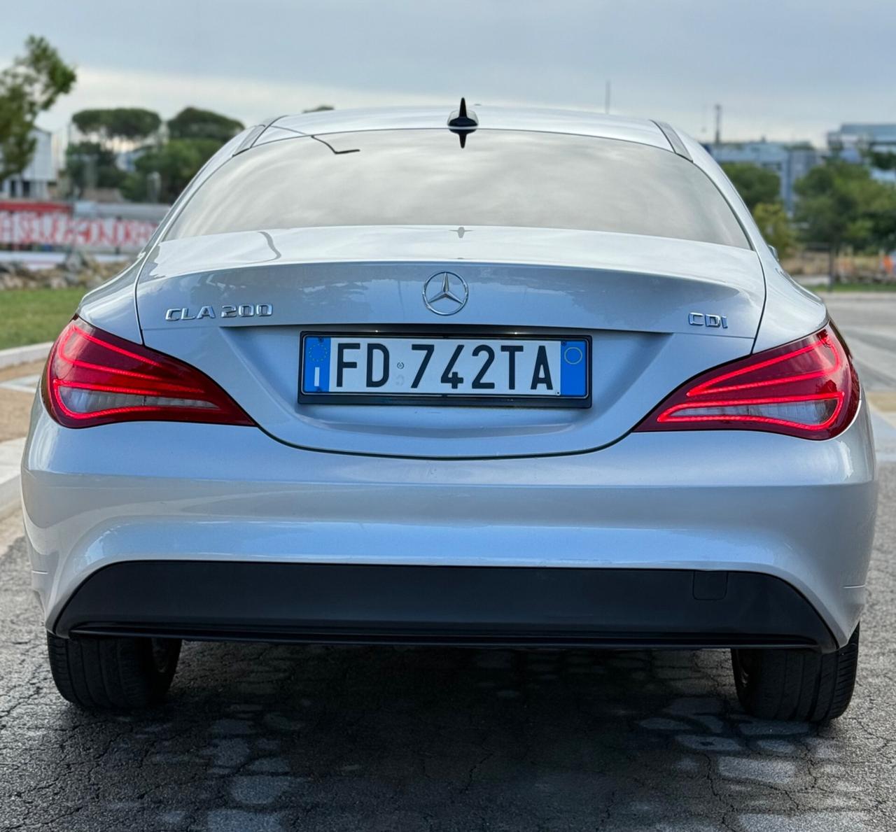 Mercedes CLA 200 d Sport 136CV RETROC/BIXENO