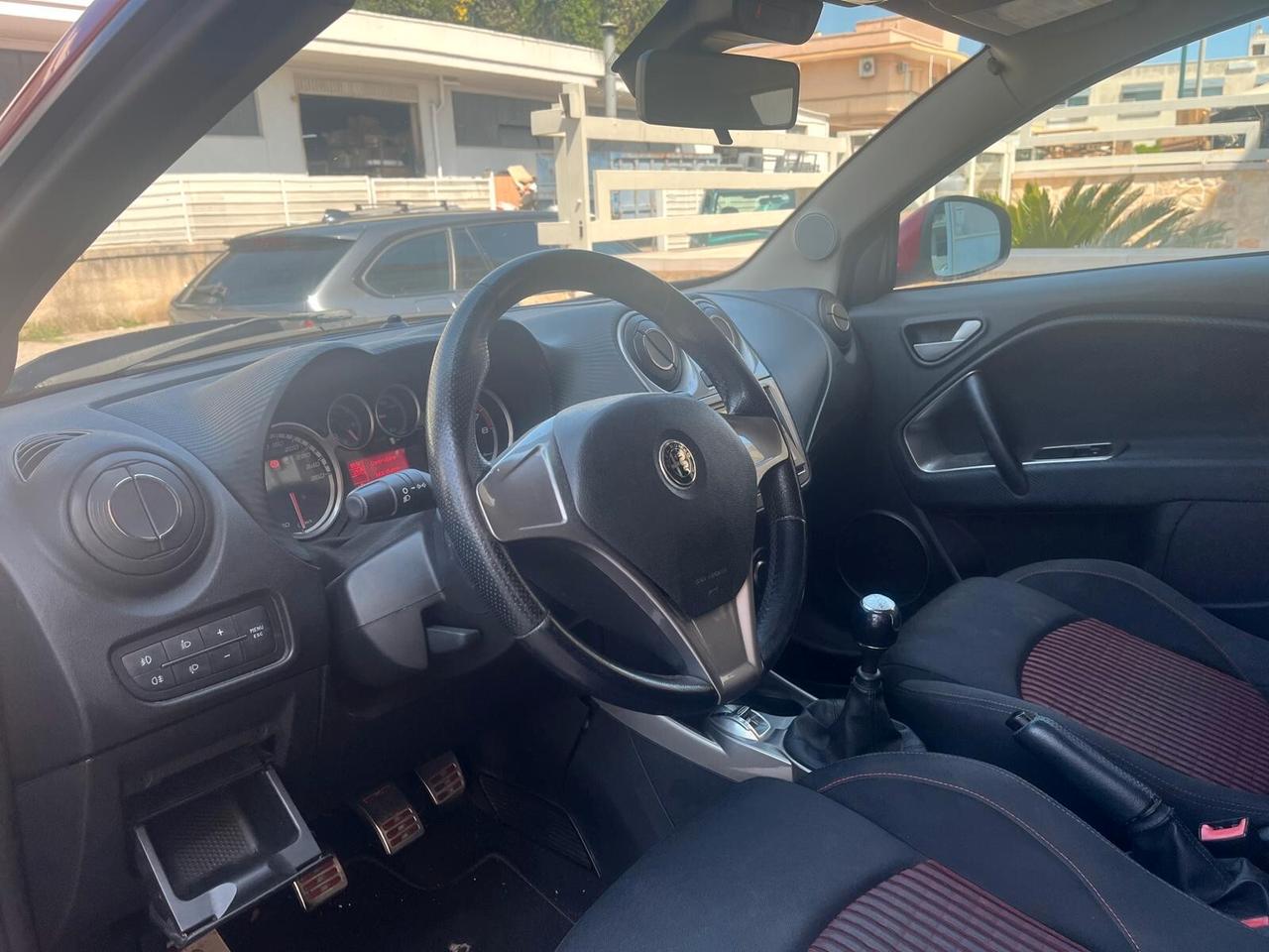 Alfa Romeo MiTo 1.4 T 120 CV Distinctive Premium Pack