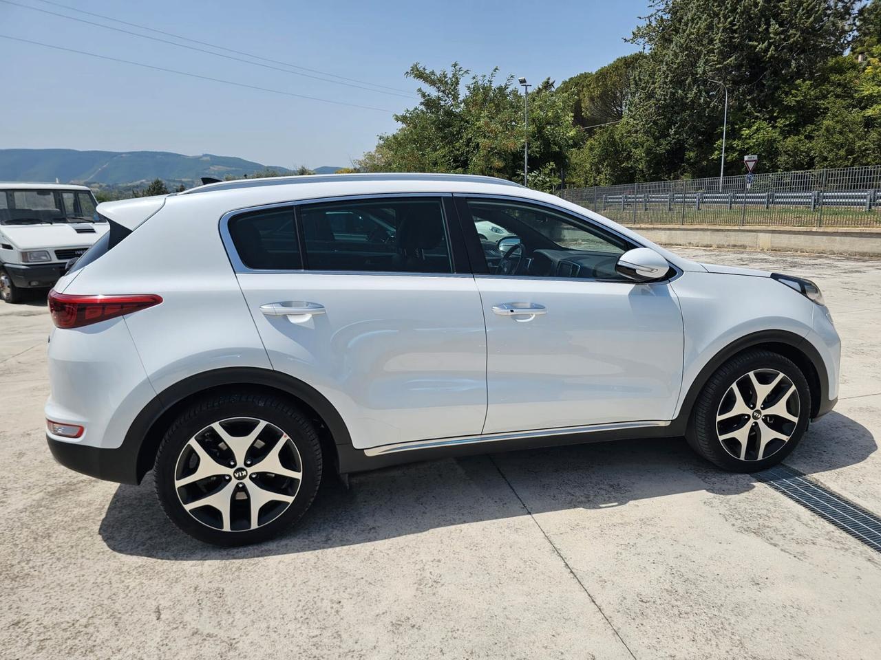Kia Sportage 1.7 CRDI 141 CV DCT7 2WD GT Line - tetto apribile e panorama