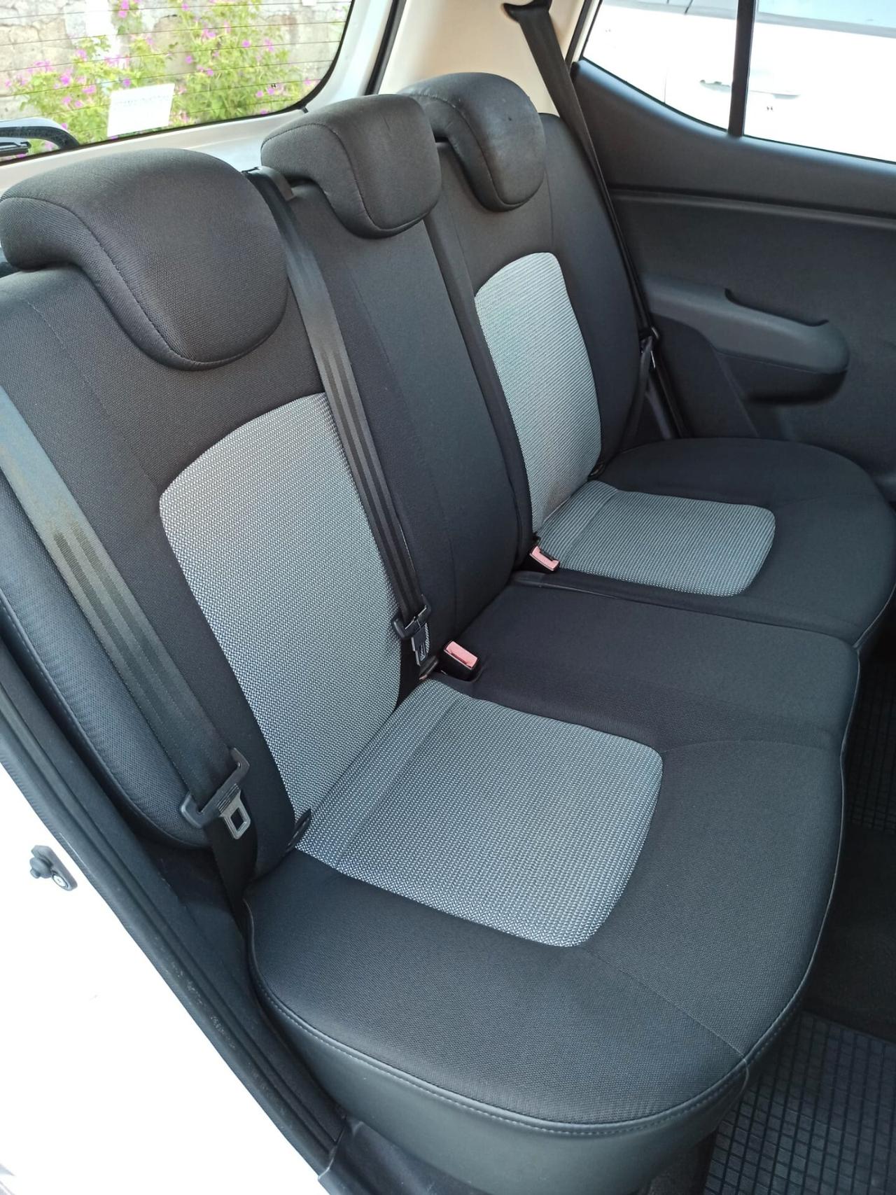 Hyundai i10 1.1 12V BlueDrive GPL Active