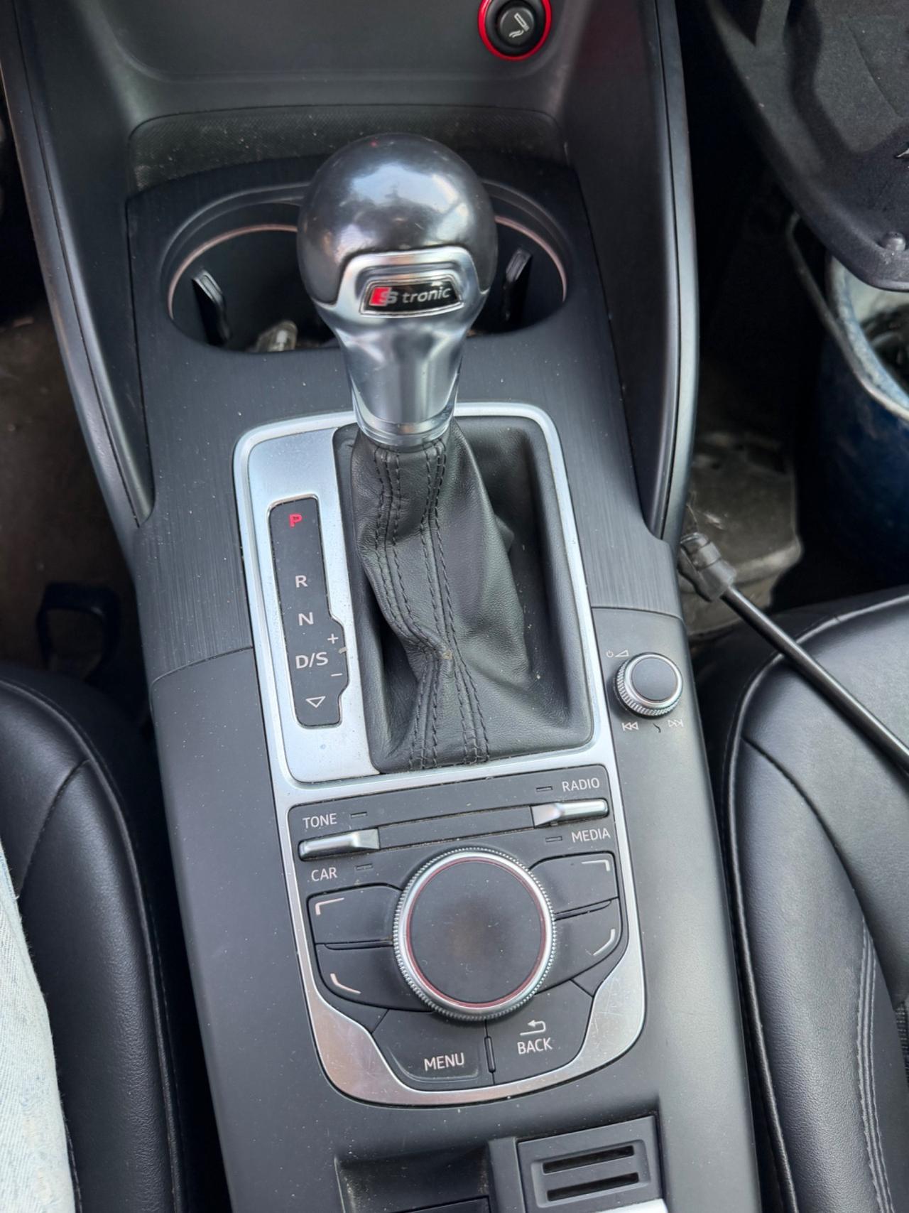 Audi A3 1.6 TDI clean diesel S tronic Attraction