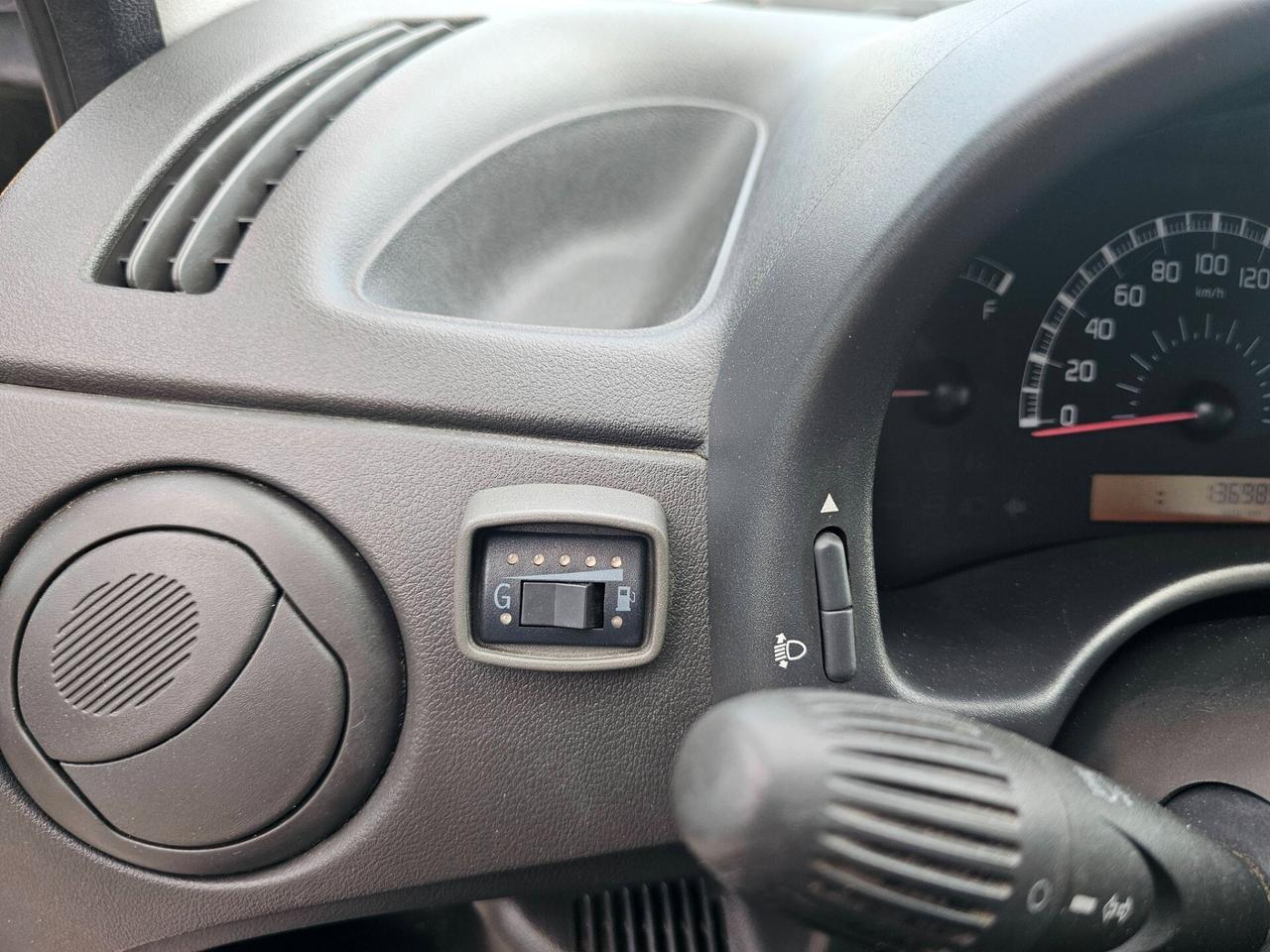 FIAT PUNTO CLASSIC 1.2 60CV NATURAL POWER