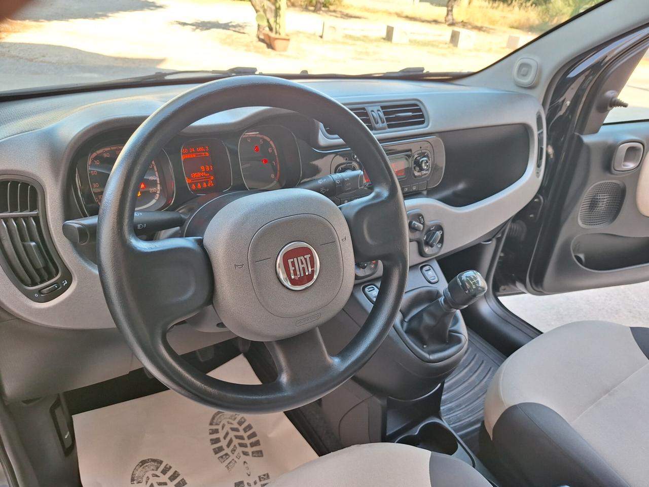 Fiat Panda 1.2 Lounge "5 posti" PERFETTA