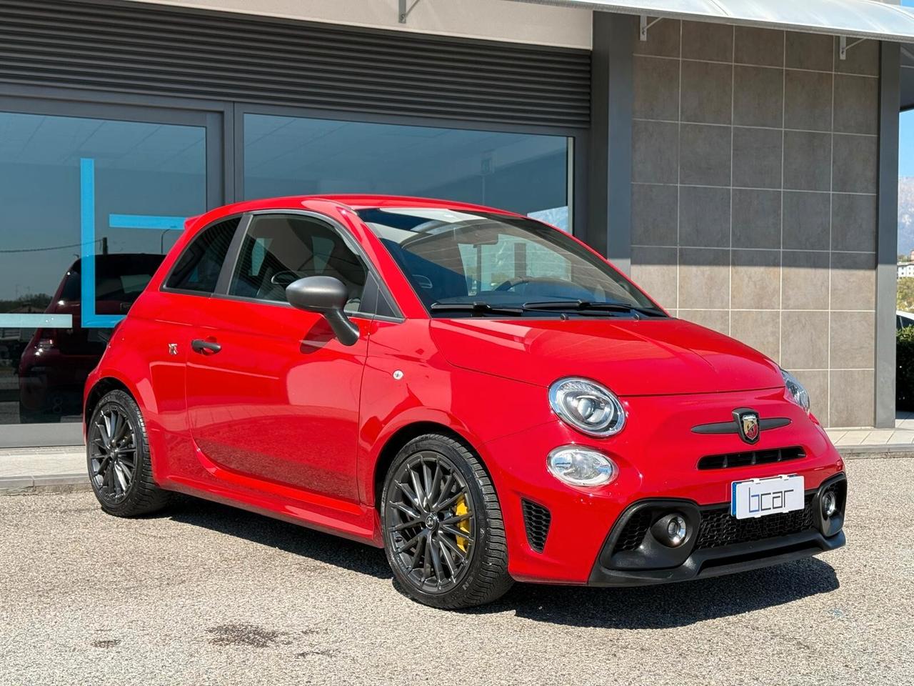 Abarth 695 1.4 Turbo T-Jet 180 CV