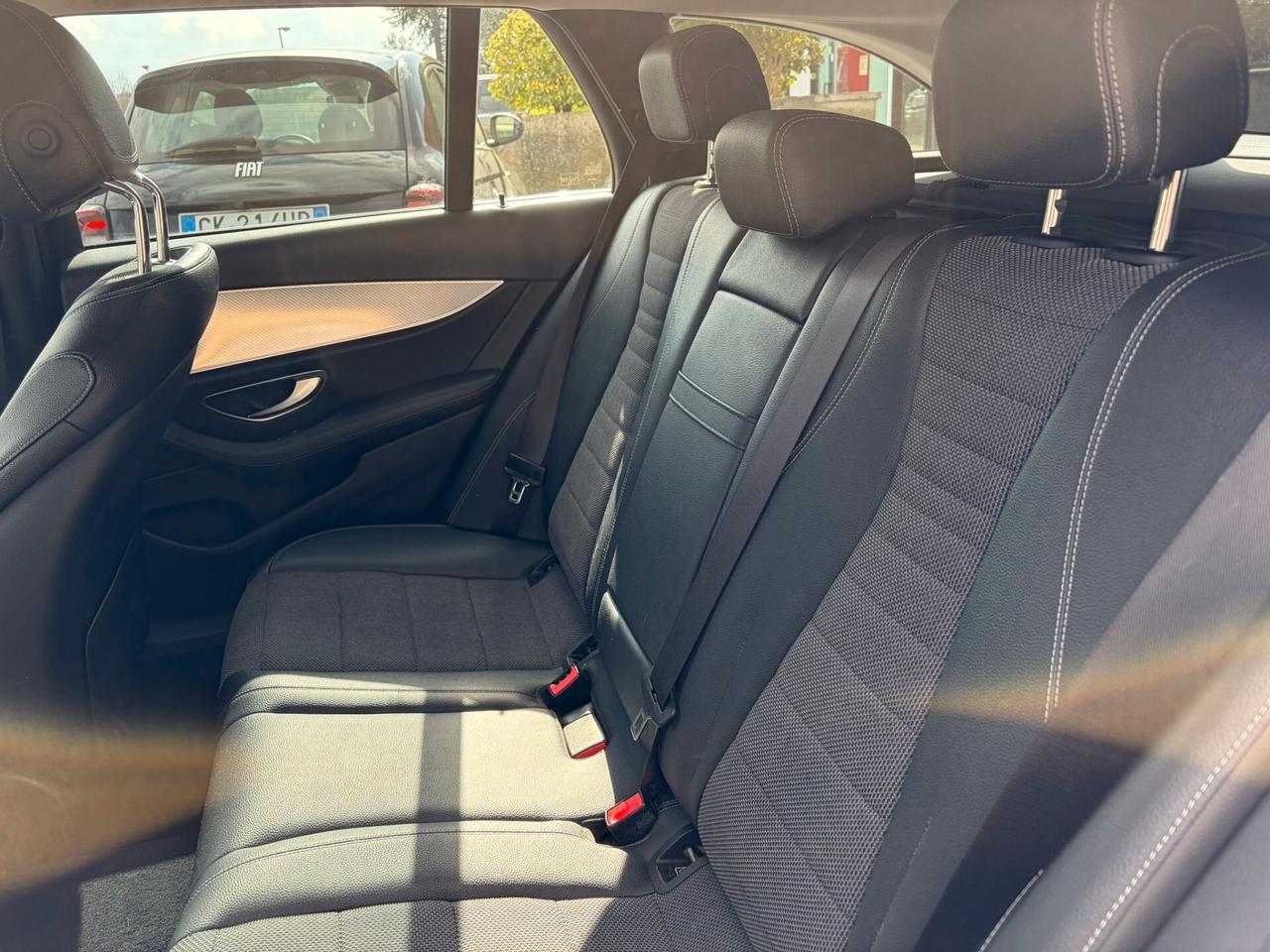 Mercedes-benz E 220 d S.W. 4Matic Auto Premium Plus All-Terrain