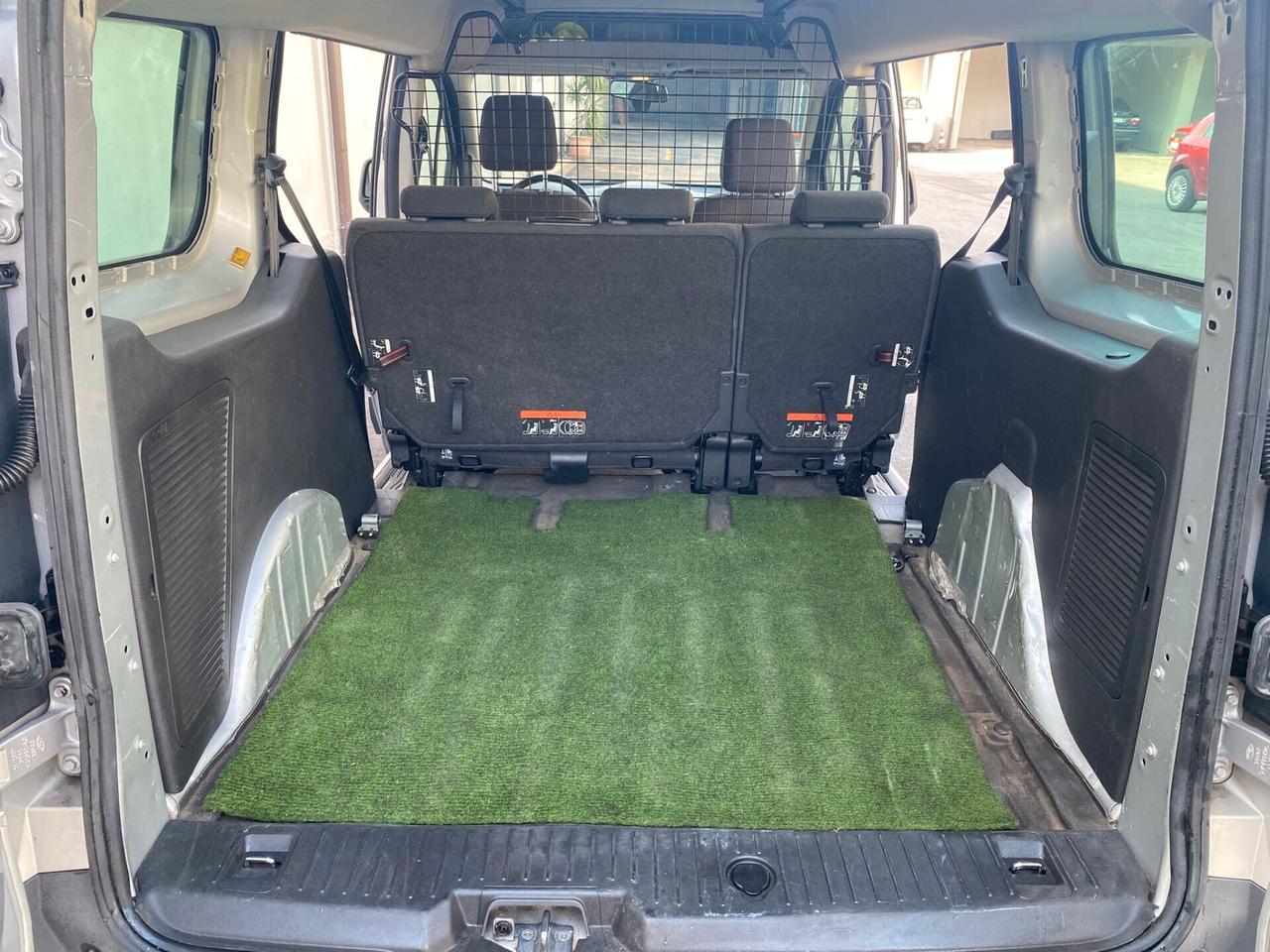 Ford Transit Connect Tourneo 5 posti autocarro