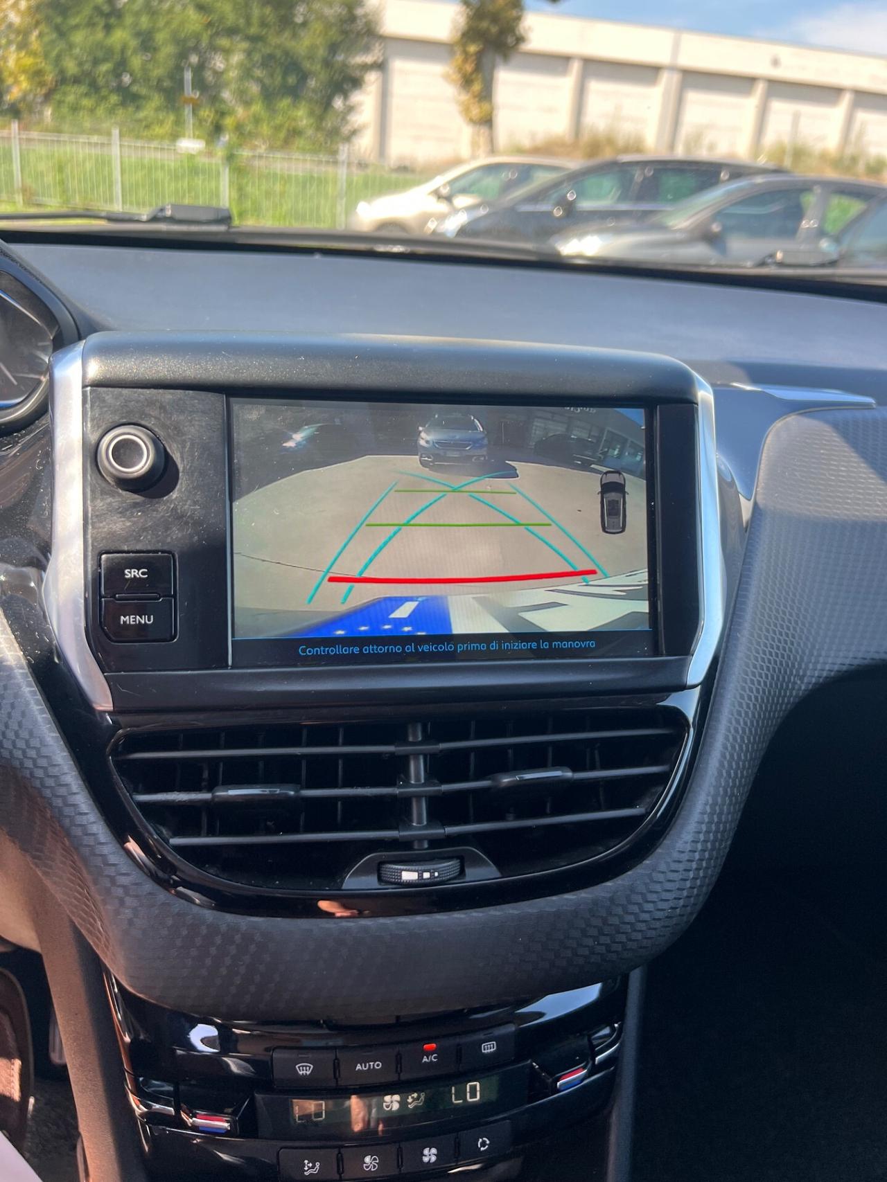 Peugeot 2008 BlueHDi 100 Allure