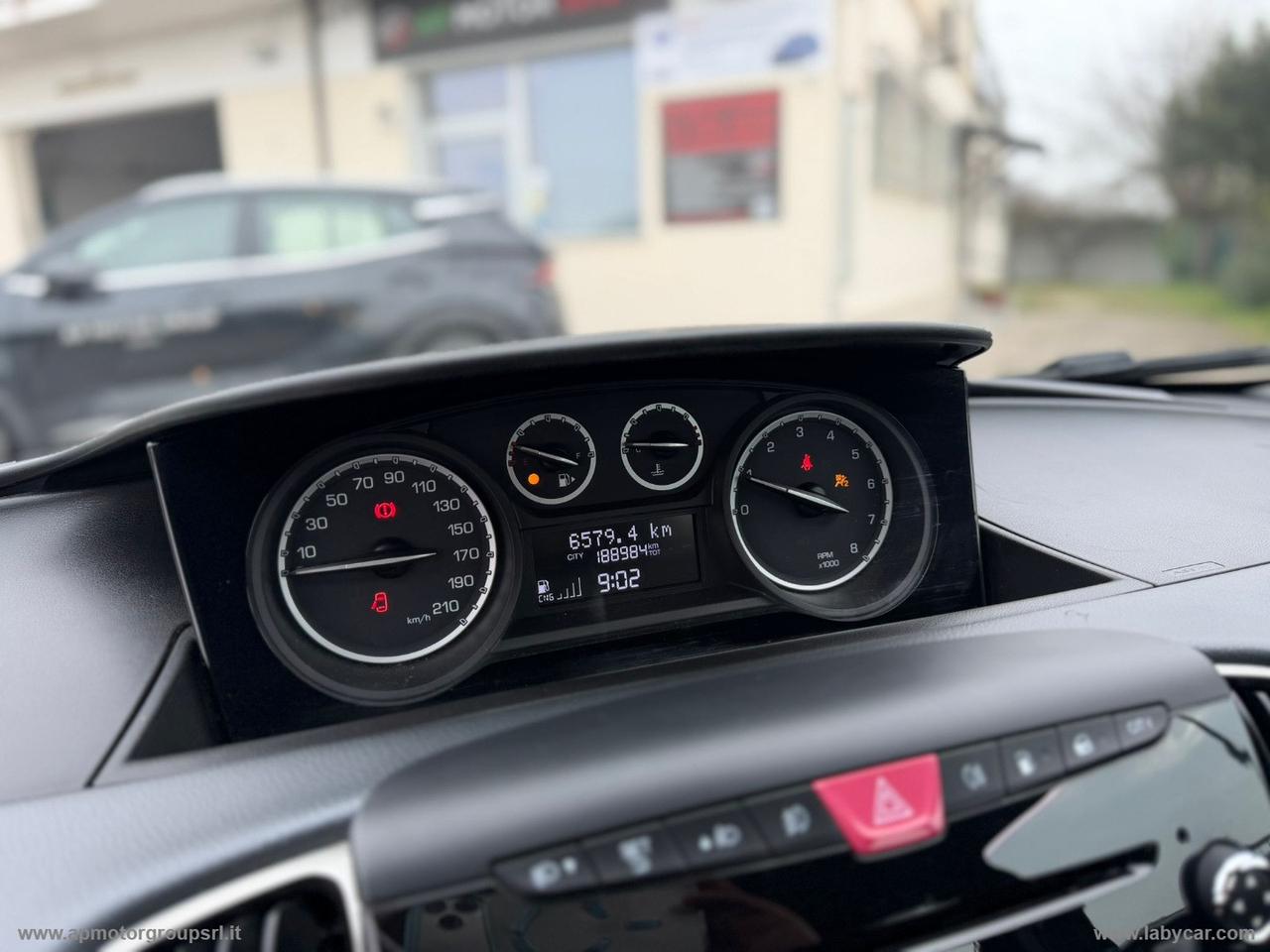 LANCIA Ypsilon 0.9 T.Air 85CV 5p. Met.Ec. Gold