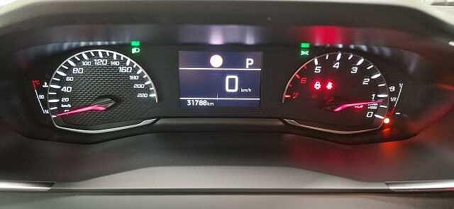 Peugeot 2008 PureTech 130 S&S EAT8 Active Pack