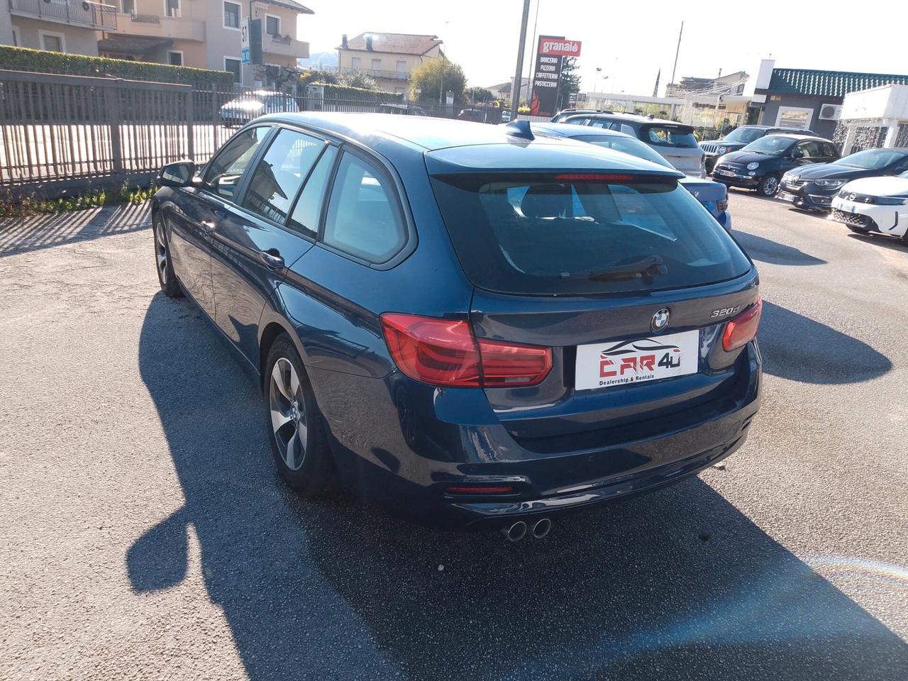 Bmw 320 320d Touring Sport esterno