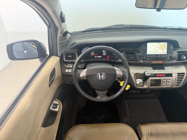 HONDA FR-V 1.8 16V i-VTEC Executive Navi LH