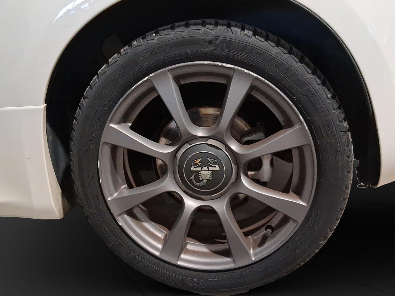 Abarth 595 1.4 Turbo T-Jet 145 CV