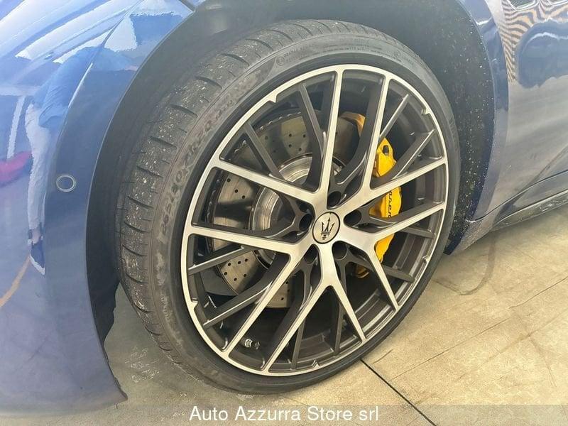 Maserati GranTurismo 3.0 Trofeo awd auto