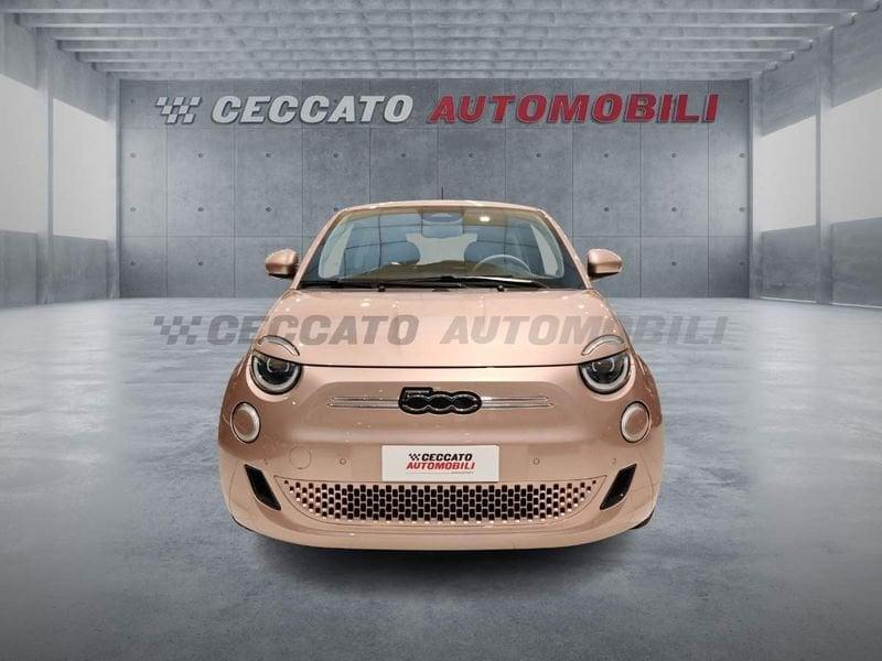 FIAT 500 500e 3+1 42 kWh La Prima
