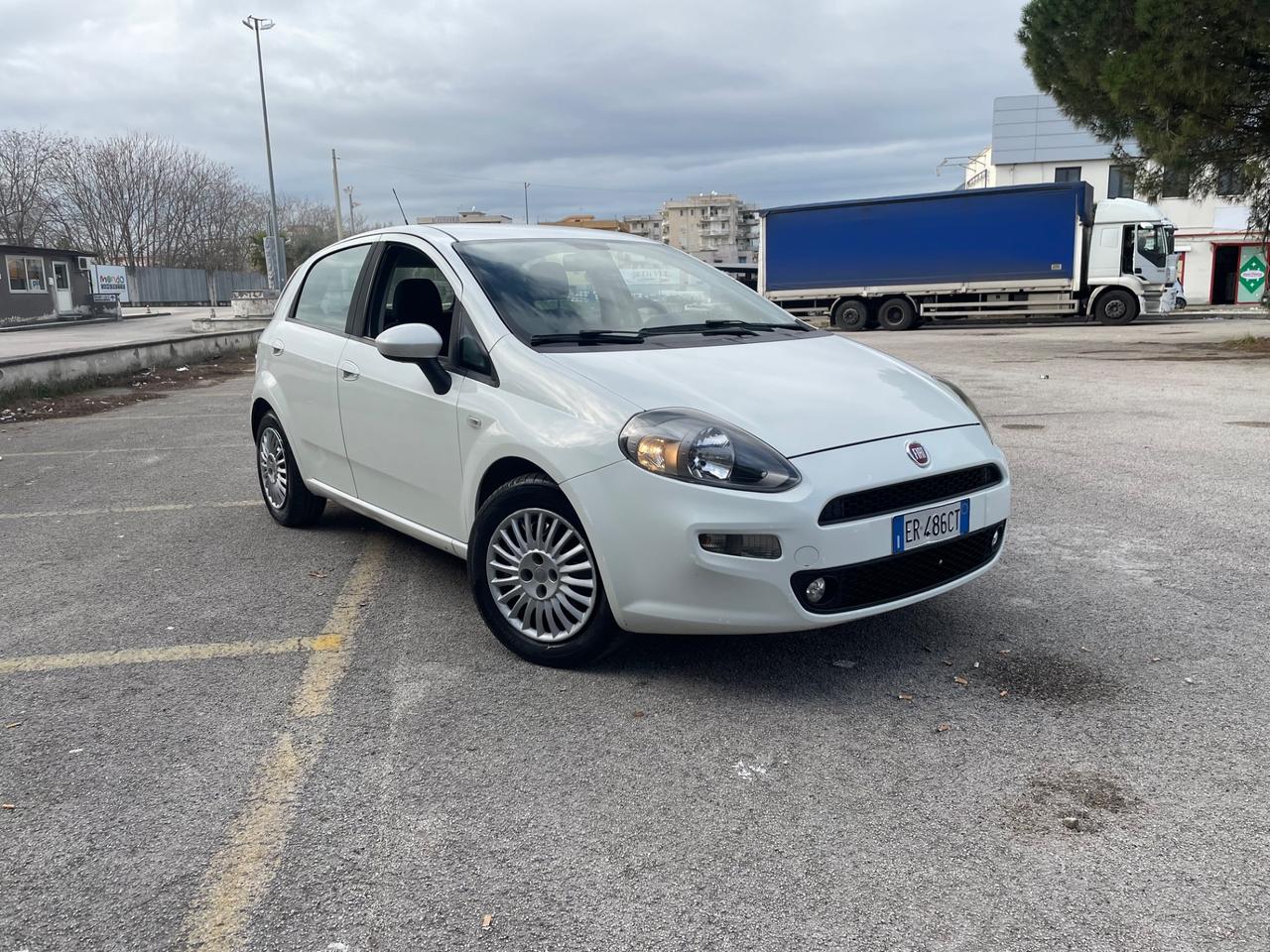 Fiat Punto Easy 1.3 MJT 75 CV 5 porte Lounge Full Perfetta