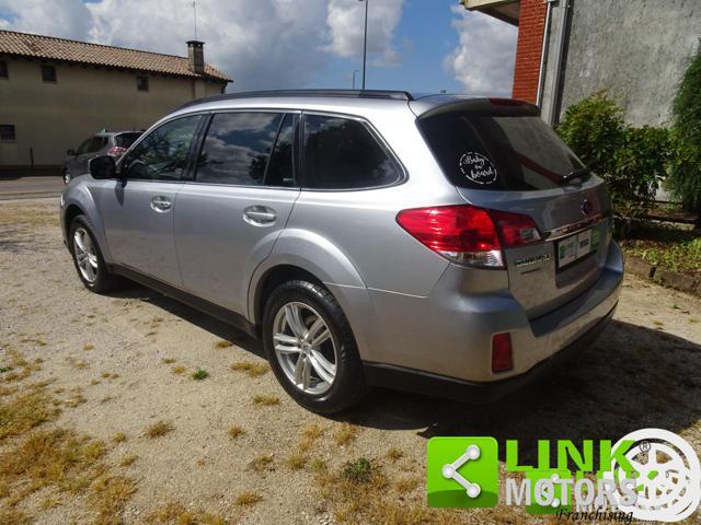 SUBARU OUTBACK SW 2.0D Trend Limited