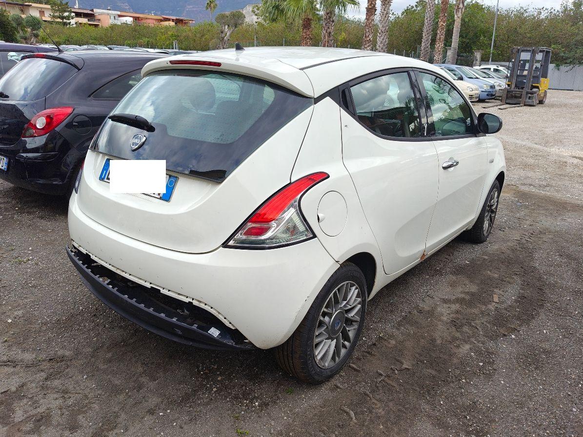 Lancia Ypsilon 5 Porte Ypsilon 1.3 mjt Gold s&s 95cv LEGGI