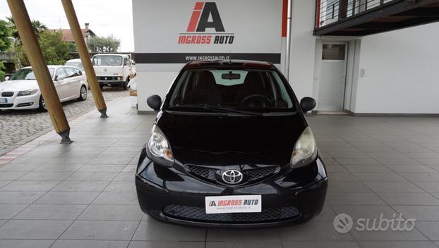 TOYOTA Aygo 1.0 12V VVT-i 5 porte