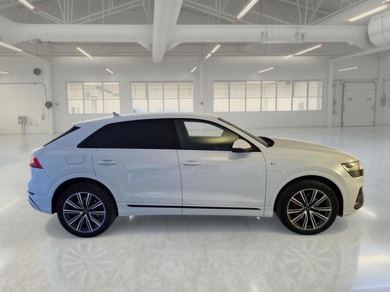 AUDI Q8 50 TDI MHEV 210kW quattro tiptronic Sport