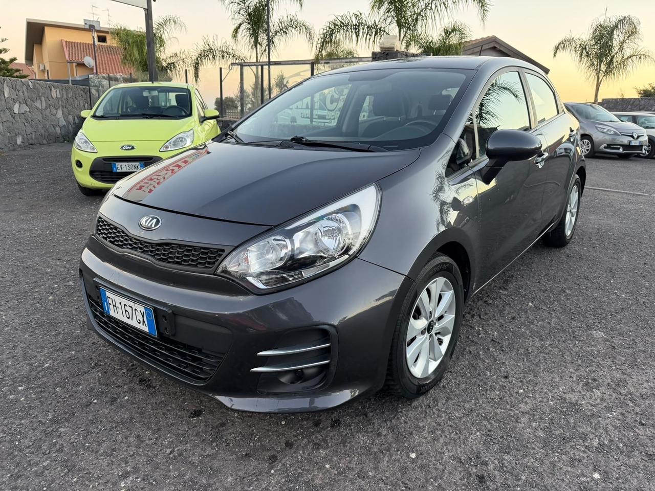Kia Rio 1.1 CRDi 5p. Cool