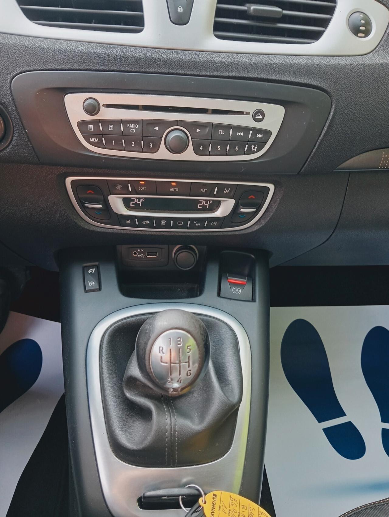 Renault Scenic Scénic X-Mod 1.5 dCi 110CV Dynamique