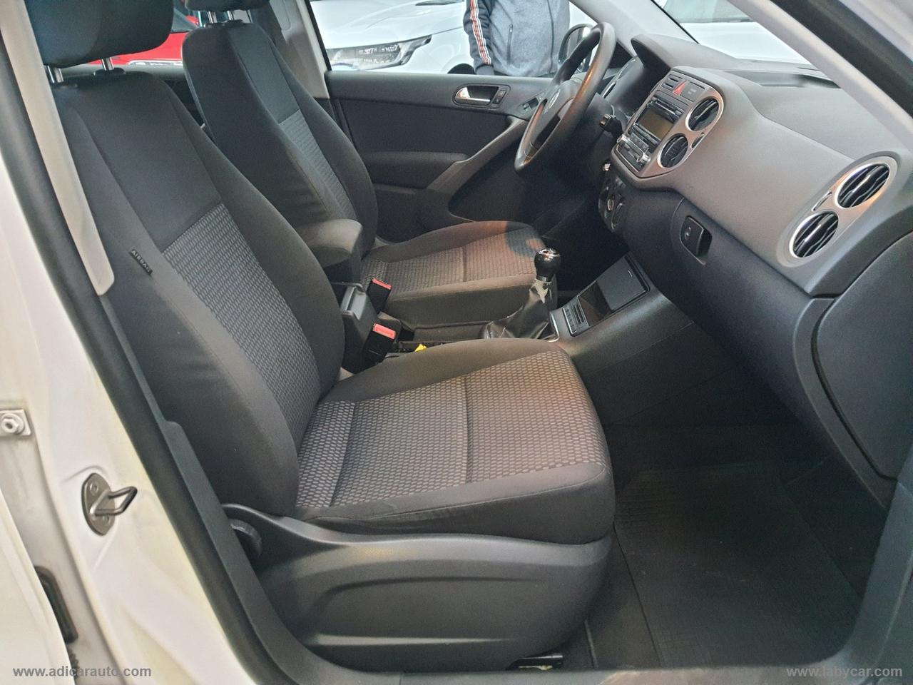 VOLKSWAGEN Tiguan 2.0 TDI 4MOTION Sport & Style