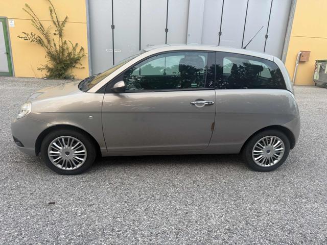 LANCIA Ypsilon 1.2 Argento senza nessun lavoro da fare