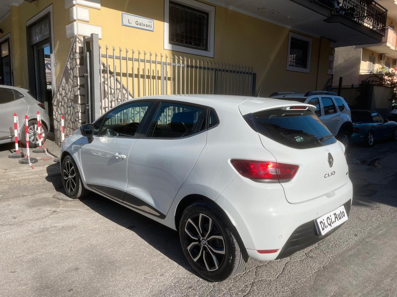 Renault Clio dCi 8V 90CV EDC Start&Stop 5 porte Energy Zen
