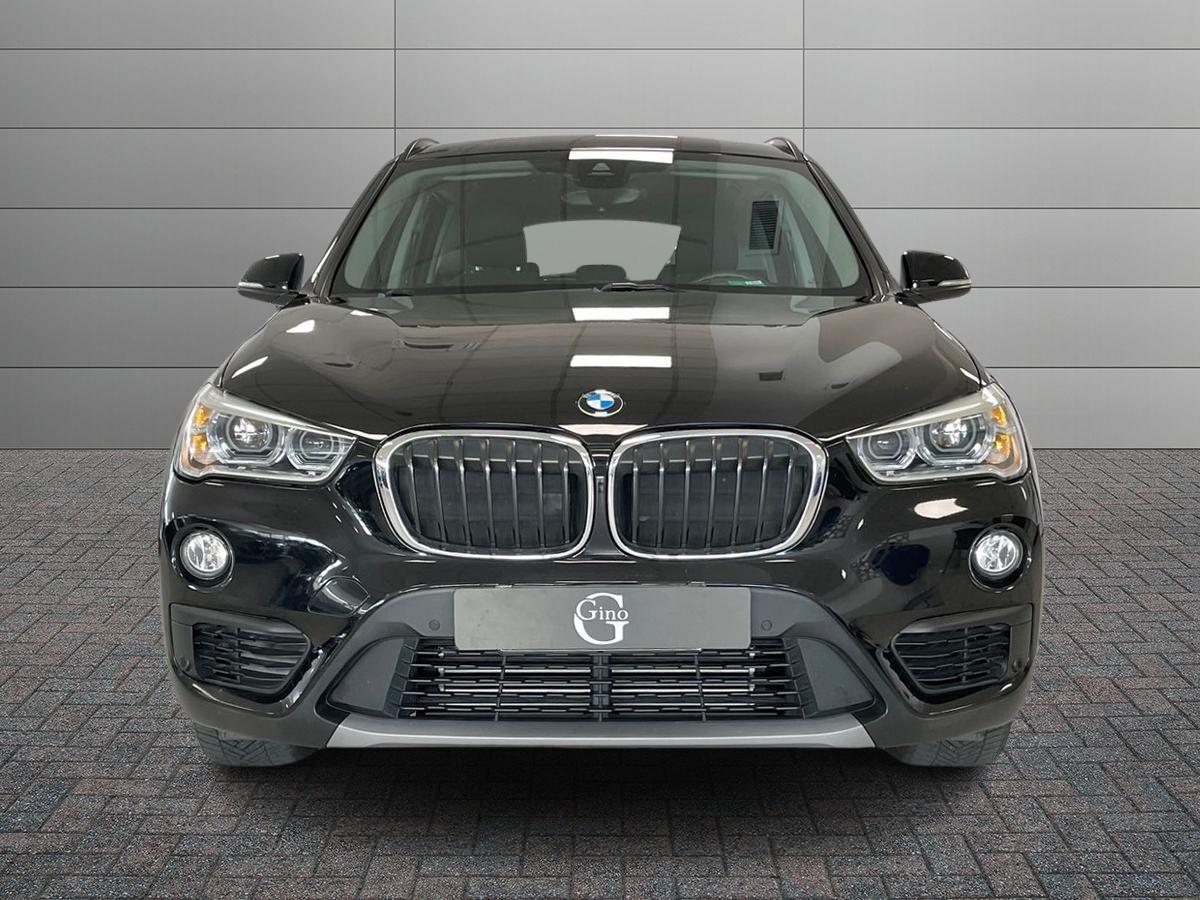 BMW X1 xdrive18d my18