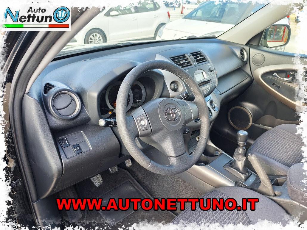 Toyota RAV 4 RAV4 2.2 D-4D 177 CV Luxury