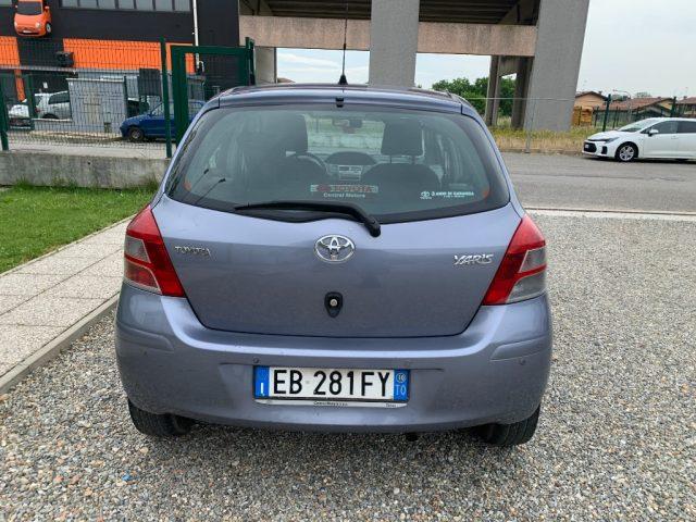 TOYOTA Yaris 1.3 5 porte M-MT Sol