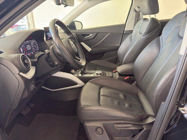 AUDI Q2 30 TDI Business Design