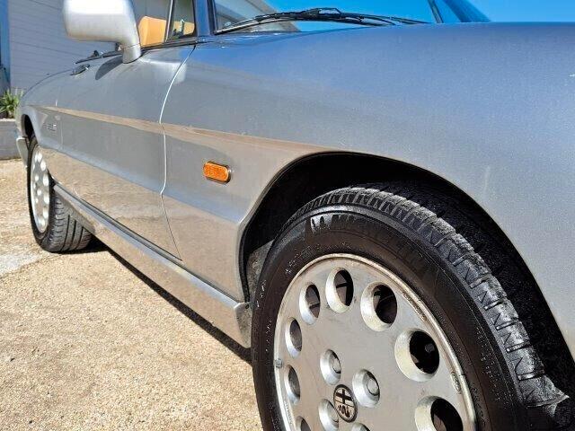 Alfa Romeo Spider DUETTO 2.0 ie -ASI\CRS - 1990