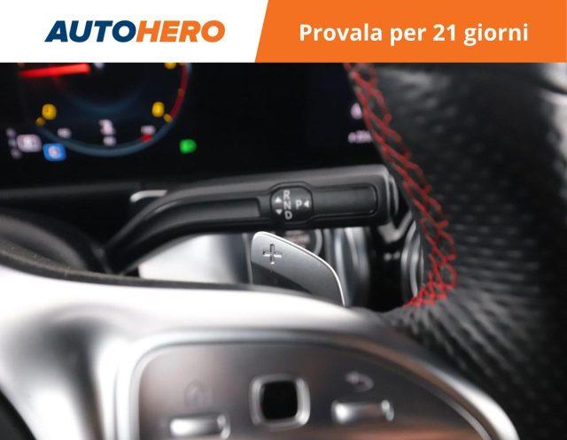 MERCEDES-BENZ GLB 180 d Automatic Premium